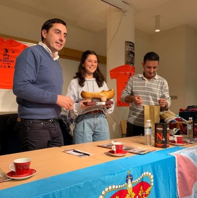 Cafés Oquendo patrocina un año más la San Silvestre de Llanera Cafés Oquendo patrocina un año más la San Silvestre de Llanera