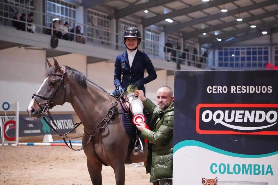 Cafés Oquendo cierra el año en el Gijón Horse Jumping