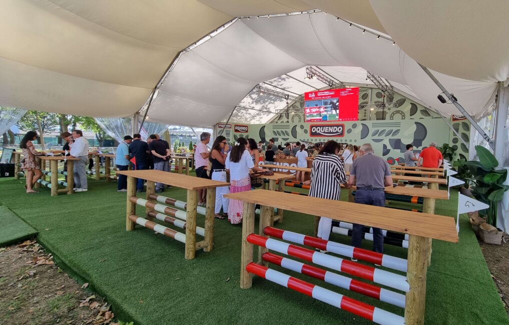 Cafés Oquendo sorprende en el CSI de Gijón con una original cafetería inspirada en la hípica Cafés Oquendo sorprende en el CSI de Gijón con una original cafetería inspirada en la hípica