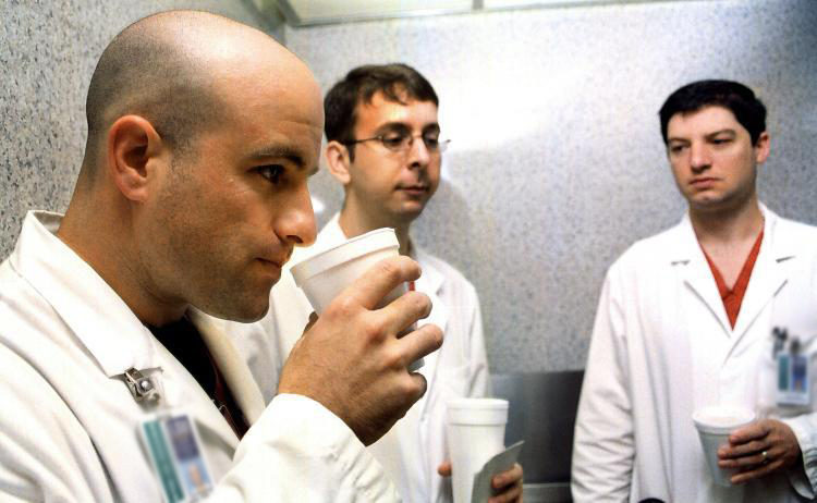 Científicos y Relaciones Públicas, los trabajadores que más café consumen
